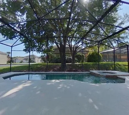6 Bed 5,5 Bath Mins Away From Disney In Gated Comm Villa